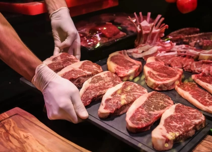 Entenda a reforma tributária, que isenta carnes e cria imposto seletivo